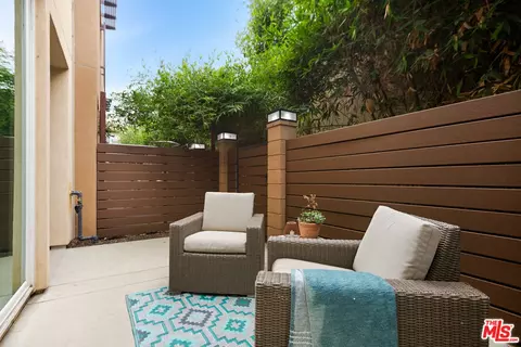 14111 W Monroe Pl, Van Nuys, CA 91405 photo 42