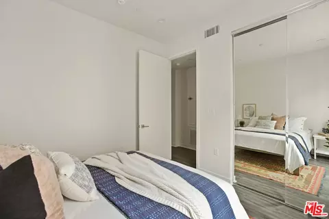14111 W Monroe Pl, Van Nuys, CA 91405 photo 12