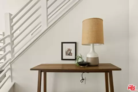 14111 W Monroe Pl, Van Nuys, CA 91405 photo 9