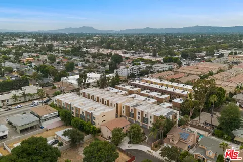 14111 W Monroe Pl, Van Nuys, CA 91405 photo 46