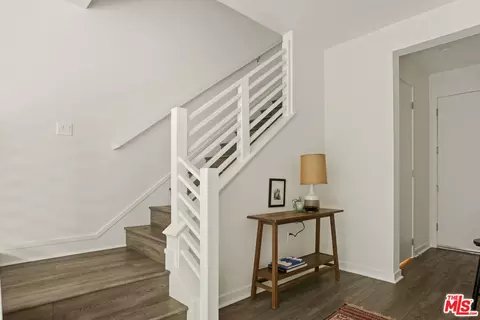 14111 W Monroe Pl, Van Nuys, CA 91405 photo 6