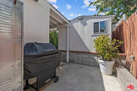 6841 Haywood St, Tujunga, CA 91042 photo 19