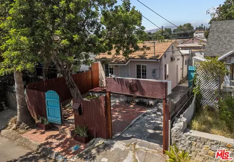 6841 Haywood St, Tujunga, CA 91042 photo 25