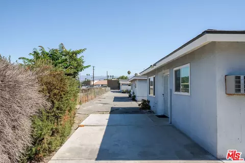 970 E 9th St, Pomona, CA 91766 photo 17