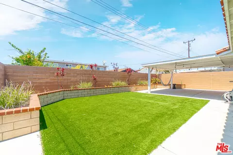 Exterior - 24613 Neptune Ave, Carson, CA 90745 photo 7 of 8