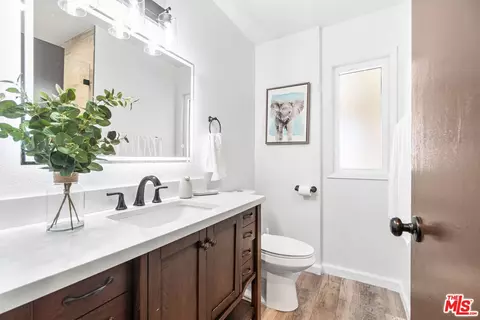 Bath - 24613 Neptune Ave, Carson, CA 90745 photo 1 of 7