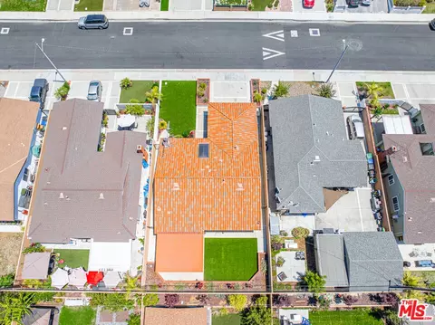 View/Area - 24613 Neptune Ave, Carson, CA 90745 photo 4 of 4