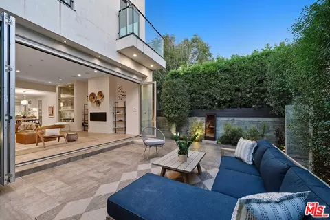 653 Oxford Ave, Venice, CA 90291