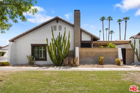 2466 S Linden Way #A, Palm Springs, CA 92264