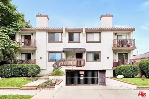 3763 S Bentley Ave, Los Angeles, CA 90034