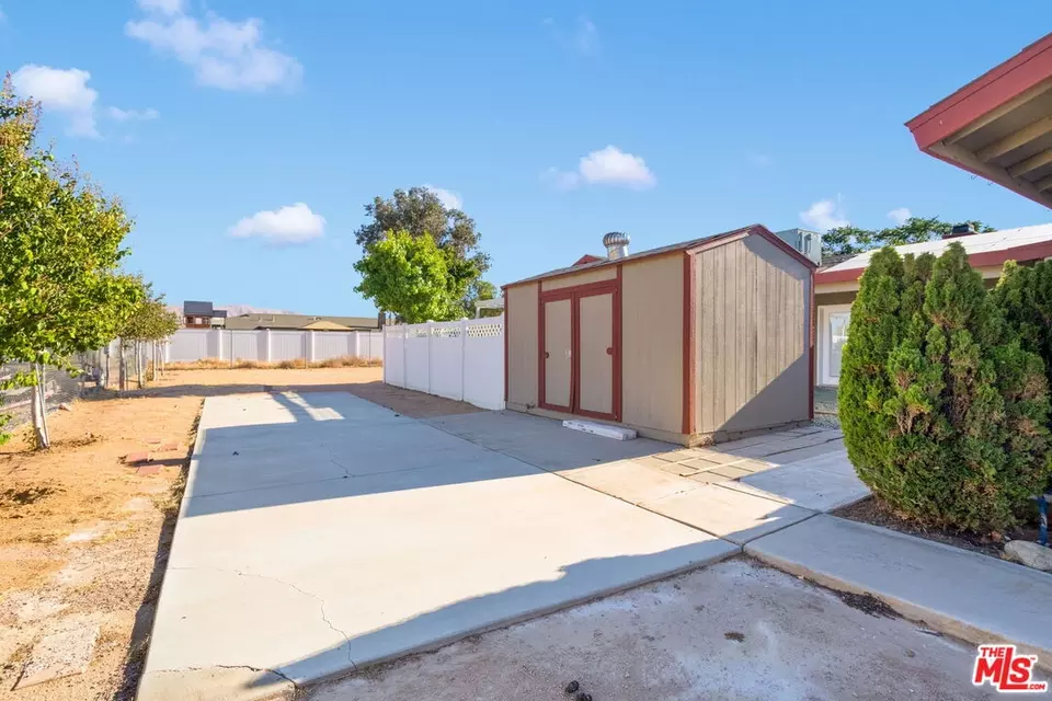  22113 Sioux Rd, Apple Valley, CA 92308 photo 25