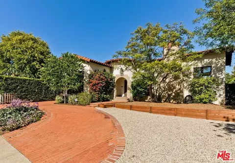 384 N Bonhill Rd, Los Angeles, CA 90049