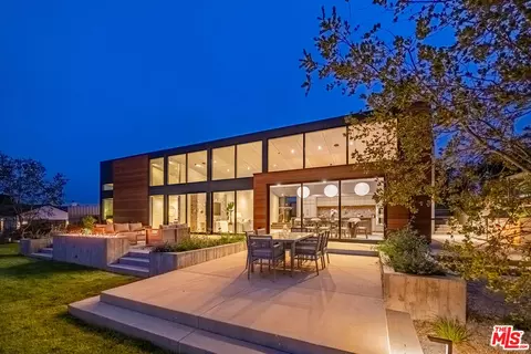 6756 Wandermere Rd, Malibu, CA 90265