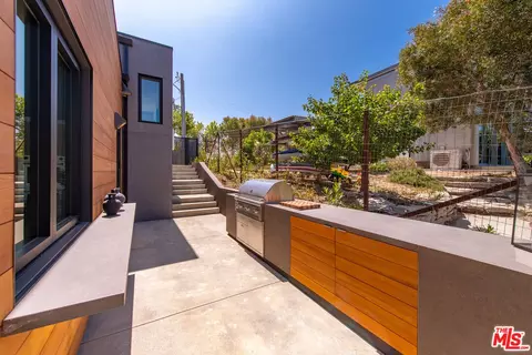 6756 Wandermere Rd, Malibu, CA 90265 photo 24
