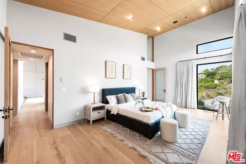 6756 Wandermere Rd, Malibu, CA 90265 photo 11