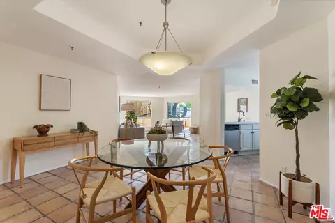 Dining - 235 Main St #121, Venice, CA 90291 photo 1 of 1