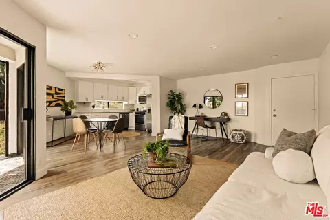 950 N Kings Rd #307, West Hollywood, CA 90069