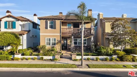 Exterior - 4104 Baltic St, Oxnard, CA 93035 photo 1 of 3
