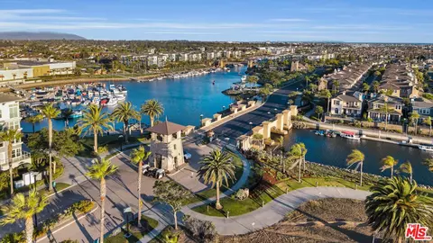 View/Area - 4104 Baltic St, Oxnard, CA 93035 photo 5 of 9