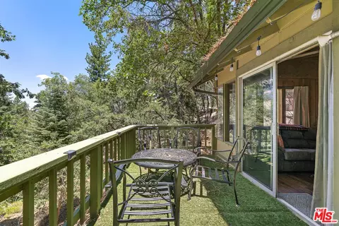 2340 Hunsaker Dr, Running Springs, CA 92382 photo 8
