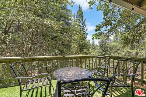 2340 Hunsaker Dr, Running Springs, CA 92382 photo 7
