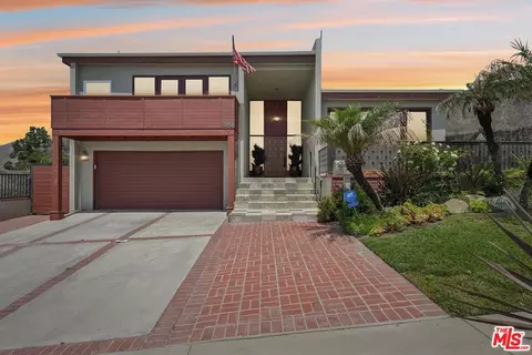 3543 Shoreheights Dr, Malibu, CA 90265