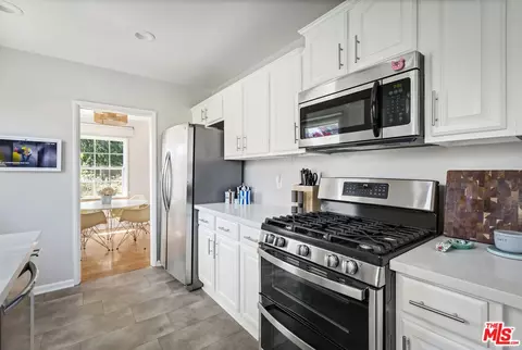 7660 Ostrom Ave, Van Nuys, CA 91406 photo 17