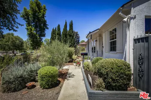 7660 Ostrom Ave, Van Nuys, CA 91406 photo 4