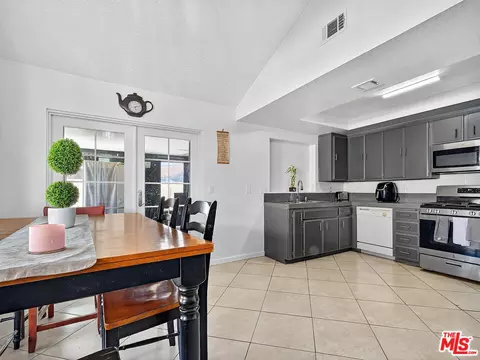 4159 Roxbury Dr, Hemet, CA 92545 photo 17