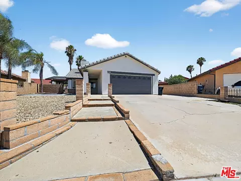 4159 Roxbury Dr, Hemet, CA 92545 photo 2