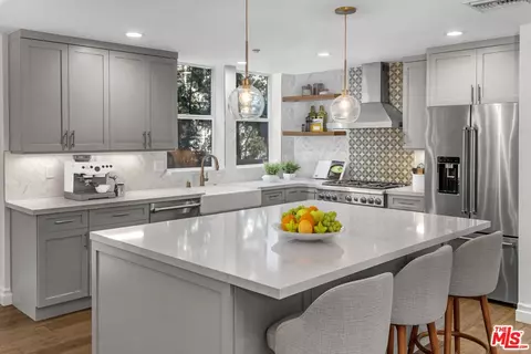 1248 N Laurel Ave #103, West Hollywood, CA 90046