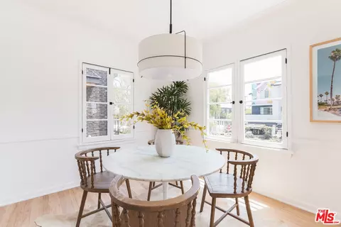 Dining - 515 Rose Ave, Venice, CA 90291 photo 2 of 3