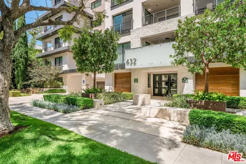 432 N Oakhurst Dr #101, Beverly Hills, CA 90210