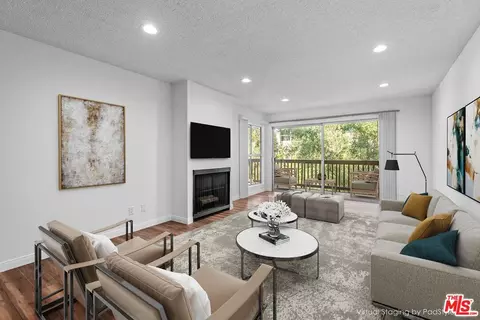 7211 Raintree Cir #211, Culver City, CA 90230