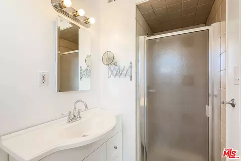 926 Barbra Ln, Redlands, CA 92374 photo 11