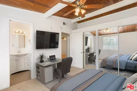 926 Barbra Ln, Redlands, CA 92374 photo 7