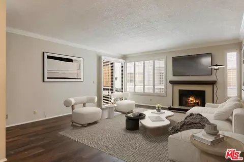4641 Fulton Ave #203, Sherman Oaks, CA 91423