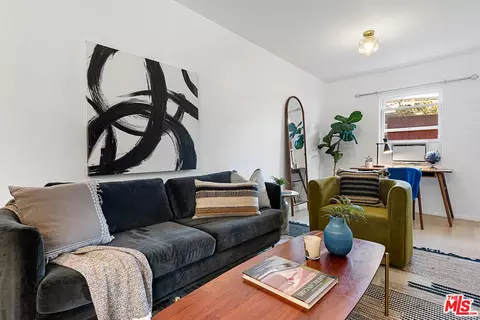 1205 Appleton Way, Venice, CA 90291 photo 9