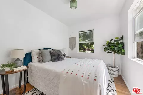 1205 Appleton Way, Venice, CA 90291 photo 32