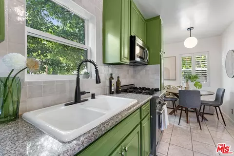 1205 Appleton Way, Venice, CA 90291 photo 17