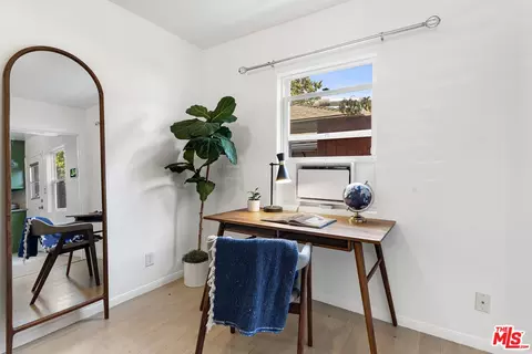 1205 Appleton Way, Venice, CA 90291 photo 14