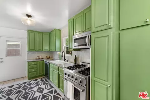 1205 Appleton Way, Venice, CA 90291 photo 20