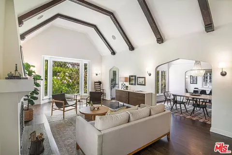 6430 Maryland Dr, Los Angeles, CA 90048