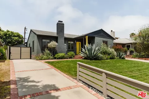 7941 Agnew Ave, Los Angeles, CA 90045
