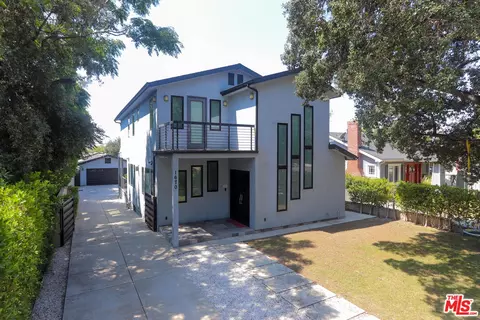 1670 Asbury Dr, Pasadena, CA 91104