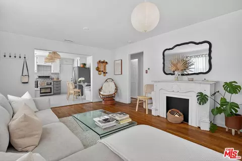 520 W 19th St, Long Beach, CA 90806 photo 8