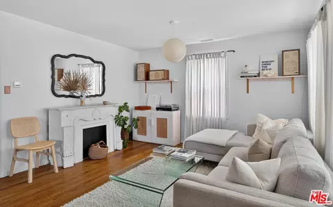 520 W 19th St, Long Beach, CA 90806 photo 3