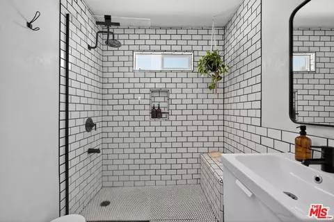 520 W 19th St, Long Beach, CA 90806 photo 30