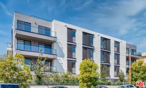 411 S Hamel Rd #306, Los Angeles, CA 90048