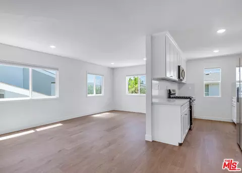 Living - 33751 Silver Lantern St, Dana Point, CA 92629 photo 2 of 2